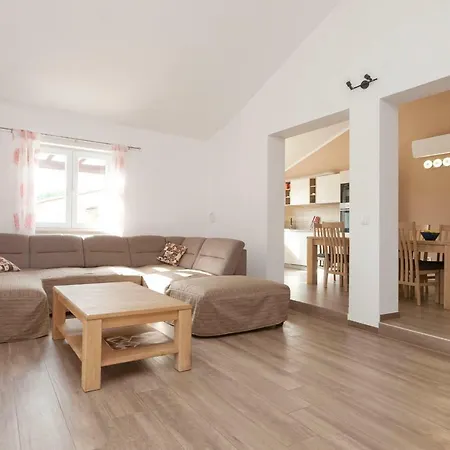 Buba Villa Ližnjan